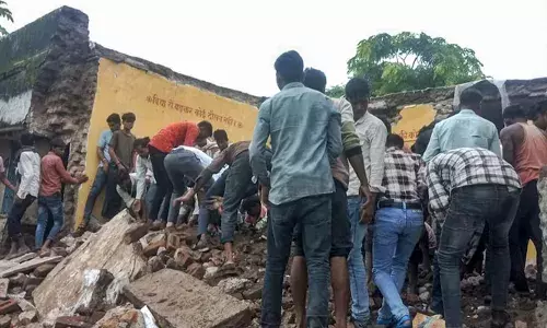 രാജസ്ഥാനില്‍ ക്ലാസ് നടന്നുകൊണ്ടിരിക്കെ സര്‍ക്കാര്‍ സ്‌കൂള്‍ കെട്ടിടം തകര്‍ന്നു വീണു; ഏഴു വിദ്യാര്‍ഥികള്‍ക്ക് ദാരുണാന്ത്യം; നിരവധി കുട്ടികള്‍ക്ക് പരിക്ക്