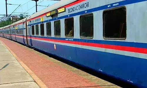 ട്രെയിനില്‍ നിയമവിദ്യാര്‍ഥിയെ കടന്നുപിടിക്കാന്‍ ശ്രമം; ഹൈക്കോടതി ജീവനക്കാരന്‍ അറസ്റ്റില്‍