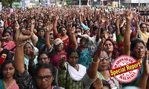 ആശമാരുടെ ഓണറേറിയം വര്‍ധിപ്പിച്ച് കേന്ദ്രസര്‍ക്കാര്‍; വര്‍ധന 2,000 രൂപയില്‍ നിന്ന് 3,500 രൂപയായി; വിരമിക്കല്‍ ആനുകൂല്യം 20,000 രൂപയില്‍ നിന്ന് 50,000 രൂപയായും ഉയര്‍ത്തി; ഇന്‍സെന്റീവില്‍ മാറ്റമില്ല; കേരള സര്‍ക്കാര്‍ അവഗണിച്ച ആശമാരുടെ സമരം ദേശീയ തലത്തില്‍ ശ്രദ്ധിക്കപ്പെട്ടപ്പോള്‍ ആശ്വാസം ലഭിക്കുന്നത് പതിനായിരങ്ങള്‍ക്ക്