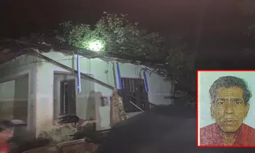 കണ്ണൂരില്‍ കനത്തമഴയില്‍ മരം കടപുഴകി വീടിന് മുകളില്‍ പതിച്ചു; ഉറങ്ങികിടന്ന ഗൃഹനാഥന് ദാരുണാന്ത്യം