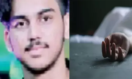 റോഡിന് കുറുകെ നായ ചാടിയതും അപകടം; സ്‌കൂട്ടർ മറിഞ്ഞു വീണ് യുവാവിന് ദാരുണാന്ത്യം; തലയ്ക്ക് മാരക പരിക്ക്; സംഭവം കണ്ണൂരിൽ