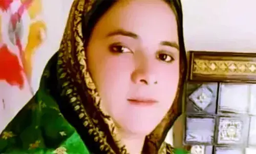 പാക്കിസ്ഥാനില്‍ ഇന്‍ഫ്‌ലുവെന്‍സര്‍ മരിച്ച നിലയില്‍; നിര്‍ബന്ധിത വിവാഹത്തിന് വിസമ്മതിച്ചപ്പോള്‍ വിഷം കൊടുത്തെന്ന് ആരോപണം