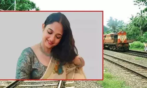 പാളം മുറിച്ചുകടക്കവേ  ട്രെയിനിന്റെ ഹോൺ കേട്ടു; പരിഭ്രാന്തയായി പാളം മാറിക്കയറി; ട്രെയ്‌നിടിച്ച് ബി.ടെക് വിദ്യാർത്ഥിനിക്ക് ദാരുണാന്ത്യം