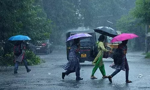 സംസ്ഥാനത്ത് അടുത്ത ദിവസങ്ങളിലായി ഒറ്റപ്പെട്ട ശക്തമായ മഴ തുടരും; ഇന്ന് മൂന്ന് ജില്ലകള്‍ക്ക് യെല്ലോ അലേര്‍ട്ട്; ശക്തമായ കാറ്റിനും സാധ്യത; ജനങ്ങള്‍ ജാഗ്രത പാലിക്കണമെന്ന് കാലാവസ്ഥാ വകുപ്പ്