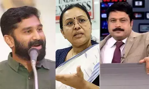 വി.എസിനേക്കുറിച്ച് അന്ന് നിങ്ങള്‍ വ്യാജവാര്‍ത്ത പ്രചരിപ്പിക്കുകയായിരുന്നോ? ക്യാപിറ്റല്‍ പണിഷ്‌മെന്റ് വിവാദത്തില്‍ എം വി നികേഷ് കുമാറും വീണ ജോര്‍ജ്ജും വ്യക്തത വരുത്തണം: ഇന്ത്യാവിഷന്റെ പഴയ വാര്‍ത്ത ഉയര്‍ത്തി വി.ടി ബല്‍റാമിന്റെ വിമര്‍ശനം