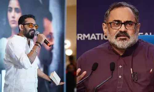 ഇരട്ടത്താപ്പിന്റെ മറ്റൊരു പേരാണ് ഭാരതീയ ജനതാ പാര്‍ട്ടി ഓഫ് കേരള; വോട്ട് ചെയ്യുന്ന ജനം എല്ലാം കാണുന്നുണ്ട്; കന്യാസ്ത്രീകളുടെ അറസ്റ്റിൽ പ്രതികരിച്ച് സംവിധായകൻ പ്രവീൺ നാരായൺ