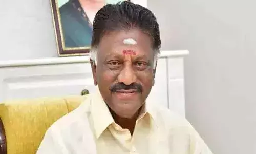 കൂടിക്കാഴ്ചക്ക് മോദി തയാറായില്ല; ബി.ജെ.പി നേതൃത്വം അവഗണിച്ചു; ഒ.പന്നീര്‍ശെല്‍വം എന്‍.ഡി.എ സഖ്യം വിട്ടു; ടി.വി.കെയുമായി സഖ്യനീക്കം