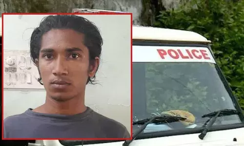 സഹോദരിയെ ശല്യം ചെയ്യരുതെന്ന് വിലക്കിയതിൽ വിരോധം; 23കാരനെ കുത്തി പരിക്കേൽപ്പിച്ചു; രണ്ട പേർ പിടിയിൽ