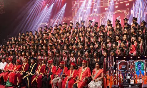 വാനോളം ഉയരത്തിൽ..; ശ്രീ ഗോകുലം മെഡിക്കൽ കോളജിൽ എം ബി ബി എസ് പഠനം പൂർത്തിയാക്കിയവർക്ക് ബിരുദദാനം നൽകി