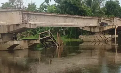 ചെന്നിത്തലയിൽ  നിർമാണത്തിലിരുന്ന പാലം തകർന്ന് ഉണ്ടായ അപകടം; കാണാതായ രണ്ട് തൊഴിലാളികൾ മരിച്ചു; അന്വേഷിക്കുമെന്ന്  മന്ത്രി സജി ചെറിയാൻ