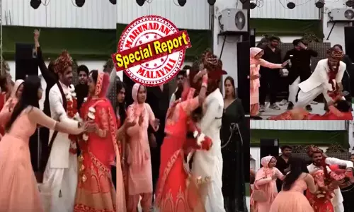 അങ്ങനെ കളിക്ക് ചേട്ടാ..നാണിക്കാതെ; വിവാഹ വേദിയിൽ അണിഞ്ഞൊരുങ്ങിയെത്തിയ മണവാട്ടി; ചുറ്റും പാട്ടൊക്കെയിട്ട് വൈബായി നിന്ന് കൂട്ടുകാർ; വരനെ ഡാൻസ് ചെയ്യാൻ നിർബന്ധിച്ചതും സിഗ്മ സ്വഭാവം; വധുവിനെ പമ്പരം പോലെ കറക്കി നിലത്തടിച്ച് ദേഷ്യം; വൈറലായി ദൃശ്യങ്ങൾ; പാവം..പെണ്ണ് എന്ന് കമെന്റുകൾ