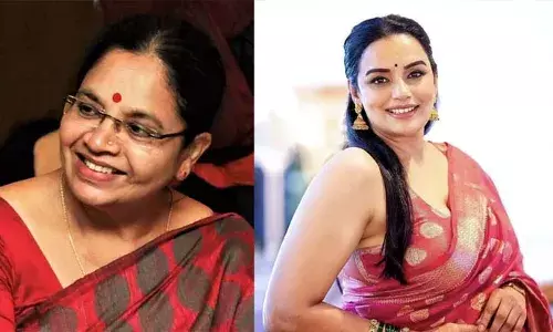 ശ്വേത മേനോനെതിരായ പരാതി ക്വട്ടേഷന്‍; പിന്നില്‍ ആരാണെന്ന് പച്ചവെള്ളം കുടിക്കുന്ന എല്ലാവര്‍ക്കും അറിയാം; ഒരു മണിക്കൂറിനകത്ത് എഫ്‌ഐആര്‍ ഇടുന്നത് ഞാന്‍ ആദ്യമായിട്ട് കാണുകയാണെന്ന് ഭാഗ്യലക്ഷ്മി