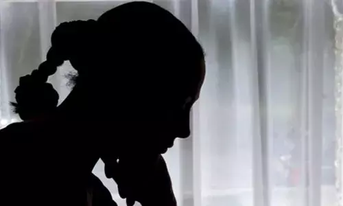 മൂത്രമൊഴിക്കാൻ കാടിനുള്ളിലേക്ക് കയറിയതും നിലവിളി ശബ്ദം; ഒഡിഷയിൽ ആദിവാസി സ്ത്രീയെ മൂന്നുപേര്‍ ചേര്‍ന്ന് കൂട്ടബലാത്സംഗം ചെയ്തു; പ്രതികളെ പൊക്കി പോലീസ്