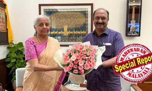 കേരളത്തില്‍ ഓണം പൊടിപൊടിക്കാന്‍ വേണ്ടത് 19,000 കോടി; കേന്ദ്രസര്‍ക്കാര്‍ കനിഞ്ഞാല്‍ 11,180 കോടി വായ്പയെടുക്കാനുള്ള സാഹചര്യം ഒരുങ്ങും; ഇടപെടല്‍ ആവശ്യപ്പെട്ട് കേന്ദ്ര ധനമന്ത്രി നിര്‍മല സീതാരാമനെ കണ്ട് കെ എന്‍ ബാലഗോപാല്‍;  44 ശതമാനമായിരുന്ന കേന്ദ്ര വിഹിതം ഇപ്പോള്‍ 25 ശതമാനമായി കുറഞ്ഞെന്ന് കേരളം