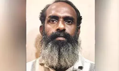 ജയിലില്‍ നിന്ന് ഇറങ്ങിയ പിന്നാലെ പോലിസ് സ്‌റ്റേഷനിലെത്തി വിട പറഞ്ഞ് കള്ളന്‍; പിന്നാലെ ബൈക്ക് മോഷ്ടിച്ച് വീണ്ടും ജയിലിലേക്ക്