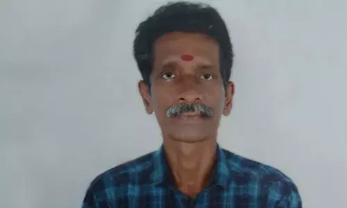 ഭാര്യയുമായി വഴക്കിട്ട് വീടുവീട്ടിറങ്ങിയ ഗൃഹനാഥന്‍ വീട്ടുവളപ്പില്‍ മരിച്ചനിലയില്‍; വയറ്റില്‍ സ്‌ഫോടകവസ്തു ദേഹത്തുകെട്ടി തീകൊളുത്തി പൊട്ടിച്ചു