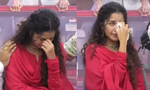 അത്ര എളുപ്പമല്ല, ഈ സിനിമയ്ക്കായി ഒരുപാട് കഷ്ടപ്പെട്ടു; വാർത്താ സമ്മേളനത്തിൽ പൊട്ടിക്കരഞ്ഞ് നടി അനുപമ പരമേശ്വരൻ; വീഡിയോ വൈറൽ