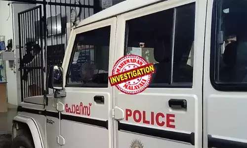 ആലപ്പുഴയില്‍ ഇരട്ടക്കൊലപാതകം: മദ്യലഹരിയില്‍ അച്ഛനെയും അമ്മയെയും കുത്തി കൊലപ്പെടുത്തി;  സഹോദരിയെയും നാട്ടുകാരെയും വിവരം അറിയിച്ച ശേഷം രക്ഷപ്പെടാന്‍ ശ്രമം;  ഇറച്ചിവെട്ടുകാരനായ മകന്‍ പിടിയില്‍