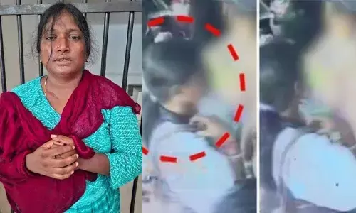 അമ്മയുടെ തോളിൽ കിടന്ന കുഞ്ഞിന്റെ മാല പൊട്ടിച്ചു കടന്നു; തിരക്കേറിയ ബസുകൾ കേന്ദ്രീകരിച്ച് കവർച്ച നടത്തുന്ന സംഘത്തിലെ പ്രധാന കണ്ണി വലയിൽ; പിടിയിലായ മഞ്ജു സ്ഥിരം മോഷ്ടാവ്