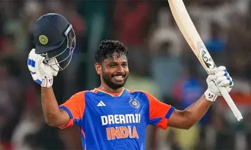 പ്രധാന വിക്കറ്റ് കീപ്പറും ഓപ്പണറുമായി സഞ്ജു സാംസണ്‍; ബാക്കപ്പ് കീപ്പറായി ജിതേഷ് ശര്‍മ; ബൗളിംഗ് നിരയില്‍ ജസ്പ്രീത് ബുംറയ്ക്ക് ഭോഗ്ലെ ഇടംനല്‍കി; ഏഷ്യാ കപ്പിനുള്ള ടീമിനെ നിര്‍ദേശിച്ച് ഹര്‍ഷ ഭോഗ്ലെ