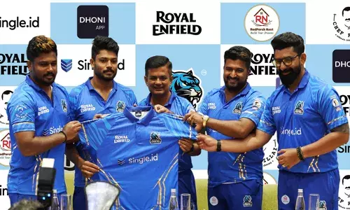 കരുത്തിൻ്റെയും ഐക്യത്തിൻ്റെയും പ്രതീകമായി നീല; കൊച്ചി ബ്ലൂ ടൈഗേഴ്‌സ് ജേഴ്സിയും വെബ്സൈറ്റും പ്രകാശനം ചെയ്തു