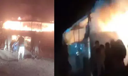 കുടിയേറ്റക്കാരുമായി കാബൂളിലേക്ക് പോയ ബസ് നിയന്ത്രണം വിട്ട് ട്രക്കിലേക്ക് ഇടിച്ചുകയറി; 71 പേർ മരിച്ചു; നിലവിളി കേട്ട് നാട്ടുകാർ ഓടിയെത്തി; അപകട കാരണം അമിത വേഗതയെന്ന് പോലീസ്