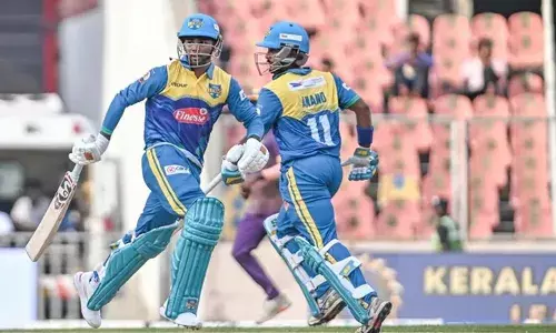 അര്‍ധ സെഞ്ചുറിയുമായി ഇമ്രാനും ആനന്ദും; നാല് വിക്കറ്റുമായി സിബിന്‍ ഗിരീഷ്; ആലപ്പി റിപ്പിള്‍സിനെ ഏഴ് വിക്കറ്റിന് കീഴടക്കി തൃശൂര്‍ ടൈറ്റന്‍സ്