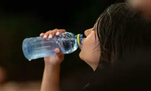 വെള്ളം കുടി മുട്ടരുത്! ആവശ്യത്തിന് വെള്ളം കുടിച്ചില്ലെങ്കില്‍ കാത്തിരിക്കുന്നത് വന്‍ ആപത്ത്;  ഉയര്‍ന്ന രക്തസമ്മര്‍ദ്ദത്തിന് പിന്നാലെ രോഗങ്ങള്‍ വരിവരിയായി എത്തും; ആരോഗ്യ വിദഗ്ധര്‍ പറയുന്നത്