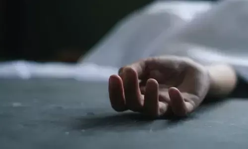 മൂന്നാറിൽ സെക്യൂരിറ്റി ജീവനക്കാരനെ തലക്കടിയേറ്റ് മരിച്ച നിലയിൽ കണ്ടെത്തി; കൊലപാതകമെന്ന് സംശയം; അന്വേഷണം ആരംഭിച്ച് പോലീസ്