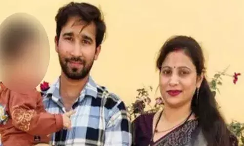 ഭാര്യയെ നാലു ദിവസം മുമ്പ് ഗംഗാ നദിയില്‍ വീണ് കാണാതായി; ഒരു വയസുള്ള മകനുമായി അതേ നദിയില്‍  ചാടി ബിഎസ്എഫ് ജവാന്‍: ഇരുവര്‍ക്കുമായി തിരച്ചില്‍