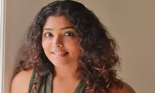 മികച്ച നടിക്കുള്ള അവാർഡ് കിട്ടി വന്നതാണ്, അതിനെക്കുറിച്ച് സംസാരിക്കുന്നുണ്ടോ?; അമ്മയിലെ വനിതാ നേതൃത്വത്തെ സ്വാഗതം ചെയ്യുന്നുവെന്നും റിമ കല്ലിങ്കൽ