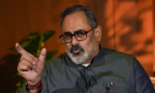 ആഗോള അയ്യപ്പ സംഗമം ജനങ്ങളെ വിഡ്ഢിയാക്കാനുള്ള തന്ത്രം; എം.കെ. സ്റ്റാലിനും പിണറായി വിജയനും അയ്യപ്പ ഭക്ത വിശ്വാസത്തെ ദുരുപയോഗം ചെയ്താല്‍ തടയും; ശബരിമല സമരവുമായി ബന്ധപ്പെട്ട എല്ലാ കേസുകളും പിന്‍വലിച്ച് പിണറായി മാപ്പപേക്ഷിക്കണം; അയ്യപ്പ സംഗമത്തില്‍ വിമര്‍ശനവുമായി രാജീവ് ചന്ദ്രശേഖര്‍