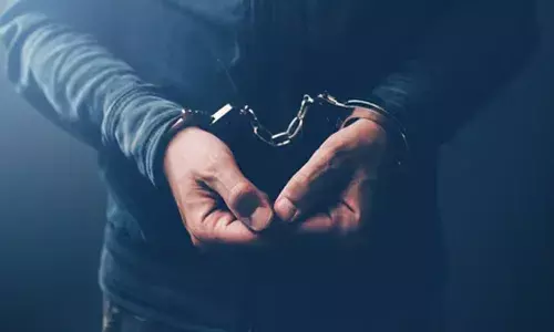 ഒരുവയസ്സുകാരിയെ പീഡിപ്പിച്ചു; അയല്‍വാസിയായ യുവാവ് അറസ്റ്റില്‍: കുട്ടിയെ കണ്ടെത്തിയത് രക്തത്തില്‍ കുളിച്ച നിലയില്‍