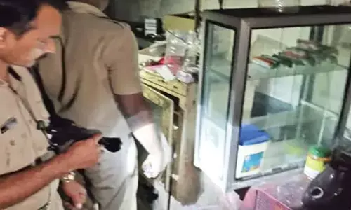 മലപ്പുറത്ത് ചായക്കടയിൽ പന്നിപ്പടക്കം പൊട്ടിത്തെറിച്ച് അതിഥിത്തൊഴിലാളിക്ക് പരിക്ക്; കടയുടമ കസ്റ്റഡിയിൽ