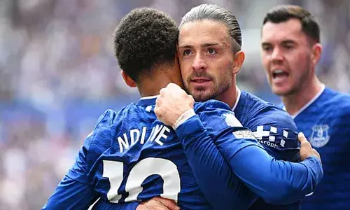 ഹിൽ ഡിക്കിൻസണിൽ ജാക്ക് ഗ്രീലിഷിന്റെ മിന്നും പ്രകടനം; ജോർദാൻ പിക്ക്ഫോർഡിന്റെ നിർണായക പെനാൽറ്റി സേവ്; ബ്രൈറ്റണെ എതിരില്ലാത്ത രണ്ട് ഗോളുകൾക്ക് പരാജയപ്പെടുത്തി എവർട്ടൺ