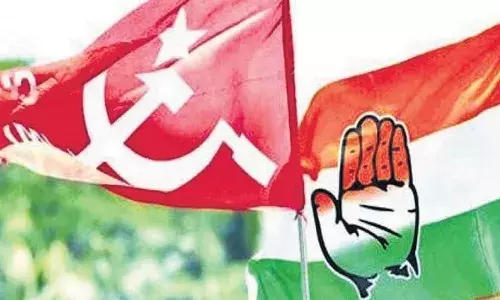 തോട്ടപ്പുഴശേരി പഞ്ചായത്തിലെ മൂന്ന് സിപിഎം അംഗങ്ങളും ലോക്കല്‍ കമ്മറ്റി അംഗവും കോണ്‍ഗ്രസില്‍ ചേര്‍ന്നു; പാര്‍ട്ടി വിട്ടവരില്‍ വൈസ് പ്രസിഡന്റും സ്റ്റാന്‍ഡിങ് കമ്മറ്റി അധ്യക്ഷനും