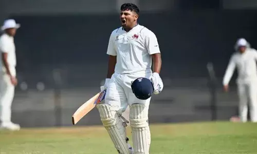 മിന്നും ഫോം തുടർന്ന് സർഫറാസ് ഖാൻ; ബുച്ചി ബാബു ടൂർണമെൻ്റിൽ തുടർച്ചയായി രണ്ടാം സെഞ്ച്വറി; മൂന്നക്കം കടന്നത് സിക്സർ പറത്തി; വിൻഡീസ് ടെസ്റ്റ് പരമ്പരയ്ക്ക് മുമ്പ് സെലക്ടര്‍മാര്‍ക്ക് നൽകിയത് വലിയ സന്ദേശം