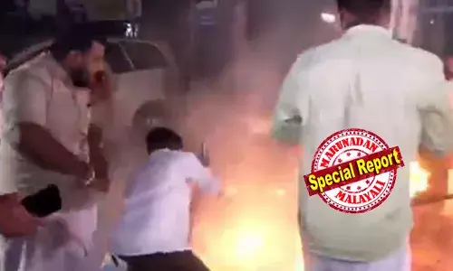 ഷാഫി പറമ്പിലിനെ വടകരയില്‍ ഡിവൈഎഫ്‌ഐ തടഞ്ഞതില്‍ പ്രതിഷേധം; ക്ലിഫ് ഹൗസിന് മുന്നില്‍ യൂത്ത് കോണ്‍ഗ്രസ് മാര്‍ച്ചില്‍ സംഘര്‍ഷം; പൊലീസിന് നേരെ തീപ്പന്തമെറിഞ്ഞു; ലാത്തിച്ചാര്‍ജ്