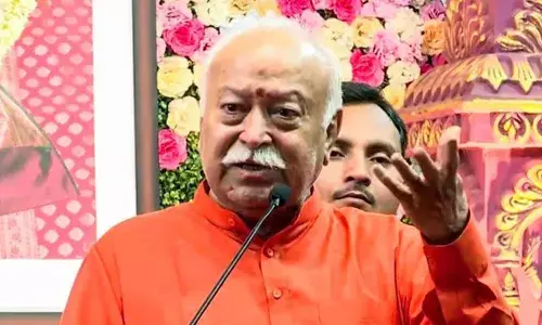 ആര്‍ എസ് എസ് ആണ് തീരുമാനം എടുക്കുന്നതെങ്കില്‍ ബിജെപി അധ്യക്ഷനെ തീരുമാനിക്കാന്‍ ഇത്ര വൈകുമോ?  ഇടപെടാനില്ലെന്ന് മോഹന്‍ ഭാഗവത്; കേന്ദ്രവുമായി മാത്രമല്ല, എല്ലാ സംസ്ഥാന സര്‍ക്കാരുകളുമായും നല്ല ബന്ധം; പരിവാര്‍ സംഘടനകള്‍ പ്രവര്‍ത്തിക്കുന്നത് സ്വതന്ത്രമായെന്ന് പ്രതികരണം