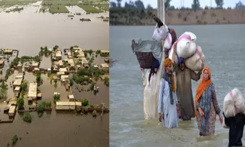 പാക്കിസ്ഥാനെ ഞെട്ടിച്ച് പ്രളയം; പല പ്രദേശങ്ങളും മണ്ണിനടിയിൽ; മരണസംഖ്യ 800 കടന്നു; രക്ഷാപ്രവർത്തനം തുടരുന്നു; എല്ലാം നിരീക്ഷിച്ച് ഭരണകൂടം; അതീവ ജാഗ്രത