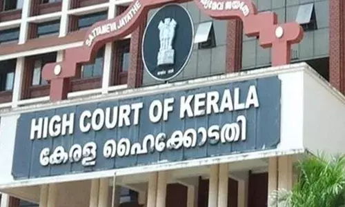 അശ്ലീല വീഡിയോ ആണെന്ന് ഉറപ്പാക്കാന്‍ കോടതി അതുകണ്ട് ബോധ്യപ്പെടണം; ഹൈക്കോടതി