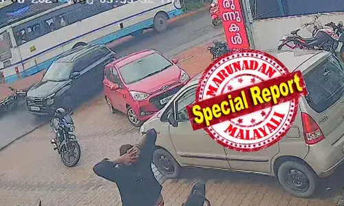 ബൈക്കിന്റെ ഹാന്‍ഡില്‍ ഒരു കാറില്‍ തട്ടി ചരിഞ്ഞു വീണു; അതേ ദിശയില്‍ പോകുകയായിരുന്ന കെ.എസ് ആര്‍.ടി.സി ബസിന്റെ അടിയിലേക്ക് വീണ നിഹാല്‍; പിന്നെ നടന്നത് അത്ഭുതം; കൊല്ലം സാരഥി ജംഗ്ഷനില്‍ സാരഥിയുടെ ബ്രേക്കിടല്‍ കൈയ്യടിയാകുമ്പോള്‍