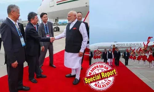 ഏഴ് വര്‍ഷത്തിന് ശേഷം പ്രധാനമന്ത്രി നരേന്ദ്ര മോദി ചൈനയില്‍; ടിയാന്‍ജിന്നില്‍ പറന്നിറങ്ങിയ മോദിക്ക് ഉജ്ജ്വല സ്വീകരണം; ചൈനീസ് പ്രസിഡന്റ് ഷീ ജിങ്പിങുമായും പുടിനുമായുള്ള കൂടിക്കാഴ്ച്ചയെ ഉറ്റുനോക്കി ലോകം; അമേരിക്കയുമായുള്ള തീരുവ യുദ്ധത്തിനിടെ  ഇന്ത്യ-ചൈന സൗഹൃദം ആഗോള സമ്പദ്വ്യവസ്ഥയില്‍ നിര്‍ണായകം