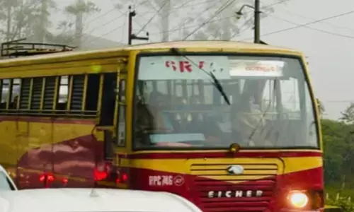 ബസിറങ്ങി സാധനം വാങ്ങി; ബാഗ് നോക്കിയപ്പോൾ കണ്ടത് തുറന്ന നിലയിൽ സിബ്ബ്; യാത്രക്കാരിക്ക് നഷ്ടമായത് 20 പവൻ സ്വർണം; സംഭവം തിരുവനന്തപുരത്ത്