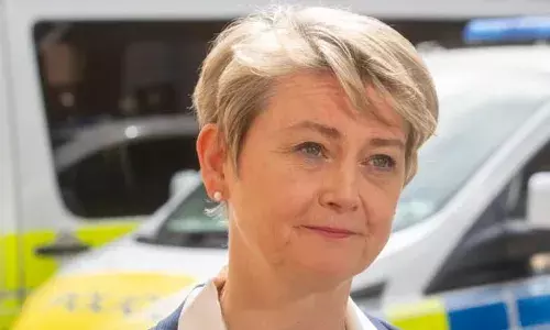 നിയമങ്ങള്‍ കര്‍ക്കശമാക്കുന്നു; അഭയാര്‍ത്ഥികള്‍ക്ക് കുടുംബത്തെ ബ്രിട്ടനിലേക്ക് കൊണ്ടുവരുന്നത് ക്ലേശകരമാകും