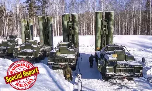 ഓപ്പറേഷന്‍ സിന്ദൂറില്‍ പാക്ക് മിസൈലുകളും ഡ്രോണുകളും നിര്‍വീര്യമാക്കിയ വ്യോമപ്രതിരോധം; ഇന്ത്യയെ പോറലേല്‍പ്പിക്കാതെ കാത്ത  സുദര്‍ശന്‍ചക്ര; ആകാശ കവചമൊരുക്കാന്‍ യുഎസ് ഭീഷണി അവഗണിച്ച് റഷ്യയില്‍നിന്ന് കൂടുതല്‍ എസ്-400 സംവിധാനങ്ങള്‍ വാങ്ങാന്‍ ഇന്ത്യ;  ചൈനിസ് അതിര്‍ത്തിയില്‍ രണ്ടെണ്ണം കൂടി വിന്യസിക്കാന്‍ നീക്കം