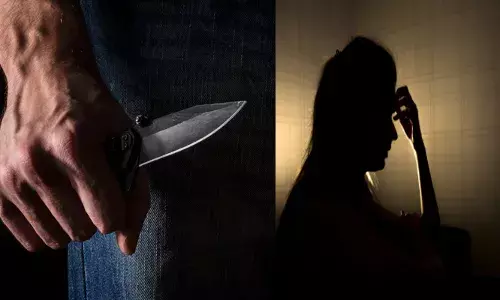 ലെറ്റ്സ് ഡിവോഴ്സ്..എന്ന ഭാര്യയുടെ മറുപടി കേട്ട് ഭർത്താവിന് ദേഷ്യം; പിന്നാലെ മുതുകിൽ ആഴത്തിൽ കുത്തി പരിക്കേൽപ്പിച്ചു; നിലവിളി കേട്ട് നാട്ടുകാർ ഓടിയെത്തി; കേസിൽ യുവാവ് പിടിയിൽ