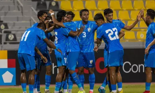 രണ്ടടിച്ച് ഇന്ത്യ; ഗോൾ നേടി മലയാളി താരം മുഹമ്മദ് സുഹൈലും ശിവാൾഡോയും; ഏഷ്യന്‍ കപ്പ് യോഗ്യത മത്സരത്തിൽ പരാജയപ്പെടുത്തിയത് ബഹ്‌റിനെ; ഗ്രൂപ്പിൽ ഒന്നാമത്