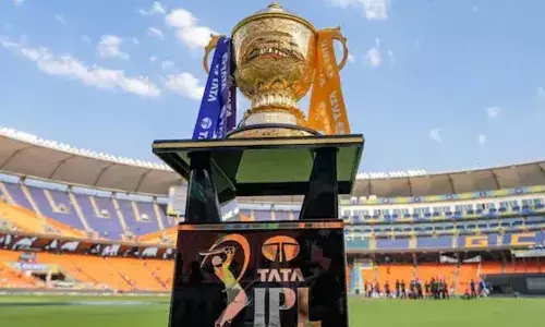 ജി.എസ്.ടി പരിഷ്‌കാരം ക്രിക്കറ്റിനേയും ബാധിക്കും; ഐപിഎല്‍ ആഡംബര നികുതിയായ 40 ശതമാനത്തിന് കീഴില്‍ കൊണ്ടുവന്നത് വെല്ലുവിളി