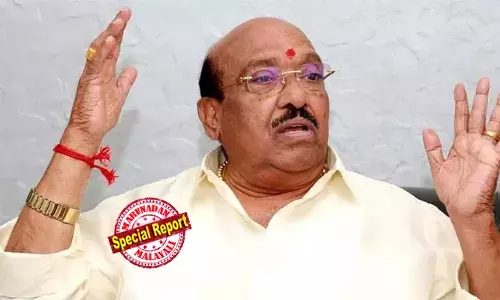 വെള്ളാപ്പള്ളിക്ക് എതിരായ മൈക്രോഫിനാന്‍സ് കേസില്‍ അന്വേഷണം മൂന്നുമാസത്തിനകം പൂര്‍ത്തിയാക്കണമെന്ന് ഹൈക്കോടതി നിര്‍ദ്ദേശിച്ചത് ജൂലൈ അവസാനം; അന്വേഷണ ഉദ്യോഗസ്ഥനായ എസ്പി എസ് ശശിധരനെ മാറ്റില്ലെന്ന് ഉറപ്പുനല്‍കിയ സര്‍ക്കാരിന് മനംമാറ്റം; മാറ്റാന്‍ അപേക്ഷ നല്‍കി; അന്വേഷണം നീട്ടാനുള്ള തന്ത്രമോ?